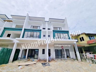 Teluk pulai, brand new, 2.5 stry terrace, under construction, 20x70sf
