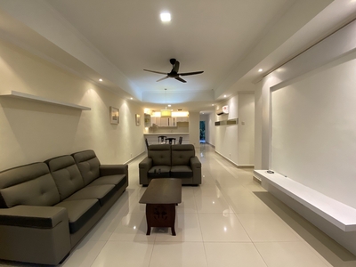 Upgraded Renovated Lakeview Country Villa Kajanf For Rent