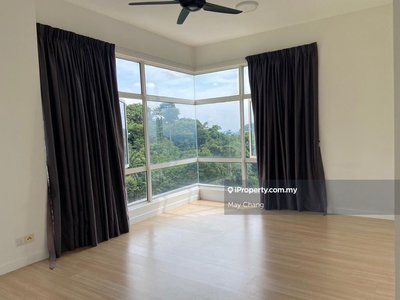 Corner unit Forest View for rent