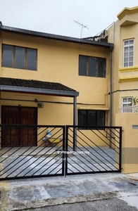 For Rent Double Storey Terrace, Taman Melur, Ampang