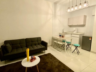 FOR RENT: Fully Furnished 1BR @ Mont Kiara
