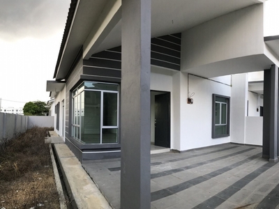 Klebang Perdana chemor perak, Single Storey Semi-D for rent , Modern Design, New house (never occupied),Facing south east