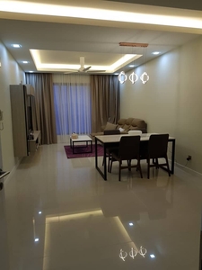 Azelia Residence Condo for sales Renovated Furnished Move in condition