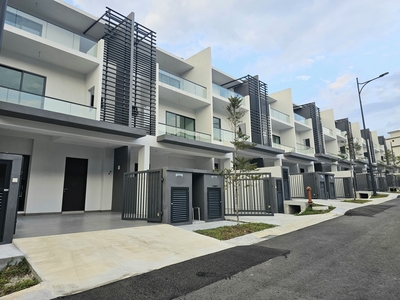 Brand New Residensi Bukit Orkid 3 Storey House For Sale
