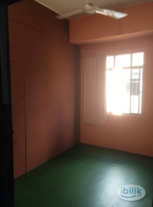 Common Room For Rent - DESA INDAH 3 (Opposite Emart Tudan)