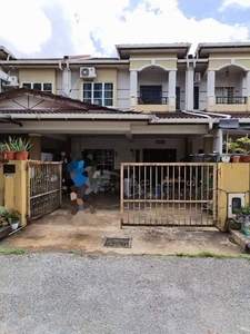 Double Storey Terrace Intermediate House For Rent! Located At Stephen Yong , Batu Kawa