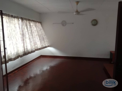 Master Room at Damansara Utama, Petaling Jaya