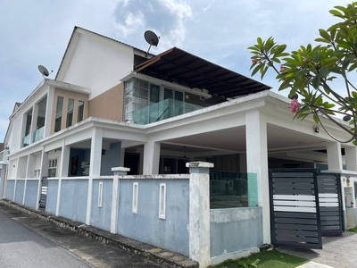 Partial Furnished Renovated End Lot 2 Storey Summer, S2 Heights Seremban
