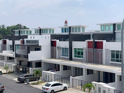 Residence 7 Bandar Springhill, Port Dickson