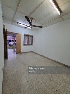 Sri Damansara Sd 3 Single Storey Terrace house For Sale
