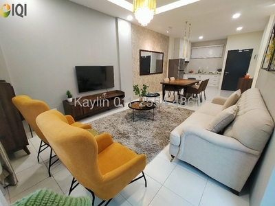 Stutong Tiarra 2, Kuching serviced apartment near airport for sale
