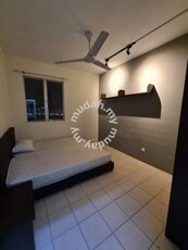 Casa Subang USJ 1SINGLE ROOM/MYDIN/BRT/Aircon Room