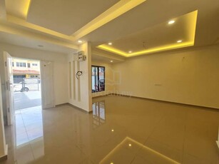 (Fully Renovated & Full Loan) 2 Story House For Sale At Bandar Puteri