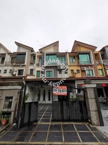 BELOW MARKET VALUE | 3 Storey Terrace Venture Height Balakong Cheras