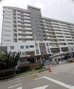 Spectacular lifestyle!!! Opal Residence Shah Alam for sale. Great deal