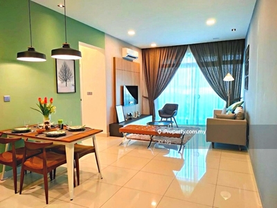 D'Suites Condo, 2 Bed 2 Bath, Free Legal Fee & Stamp Duty
