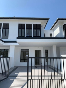 Facing Open 2 Storey House Partly Furnished Eco Grandeur Puncak Alam