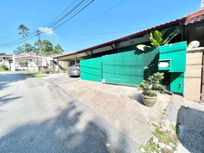 FOR SALE : 2 Storey Split-Level Link House, Taman ZooView, @ Ampang Selangor