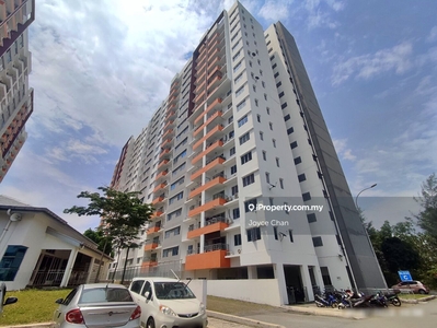 Gapura Bayu Apartment in Jade Hills, Kajang