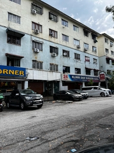 Medium cost Putra Raya apartment for sale