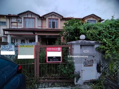 Putra Heights vacant 2 storey house freehold