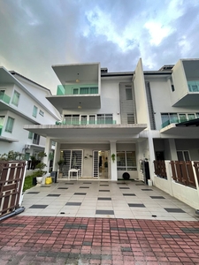 Semi D Villa (Cluster) 1080 Residence Puncak Saujana, Prima Saujana Kajang